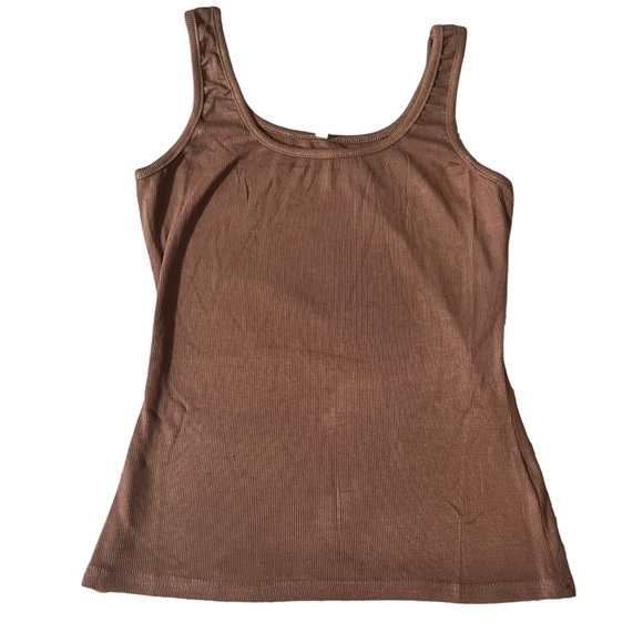 Lulu’s essential tank size small ribbed light brown. Washed but never warn - Picture 3 of 6